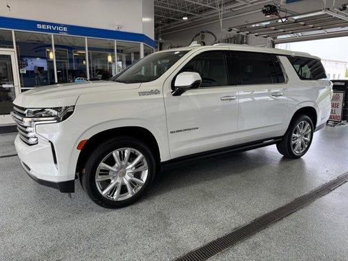 2021 Chevrolet Suburban High Country