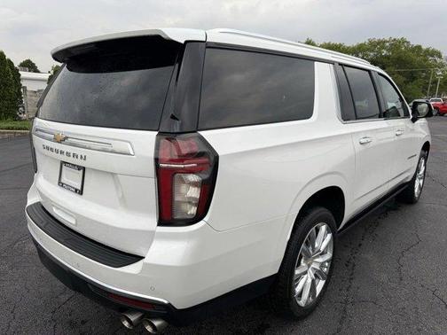 2021 Chevrolet Suburban High Country