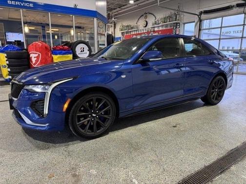 2023 Cadillac CT4 Sport