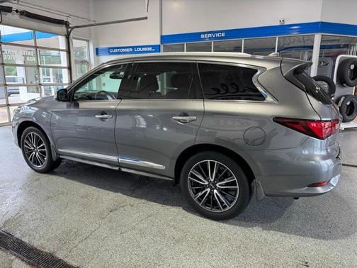 2017 INFINITI QX60 Base