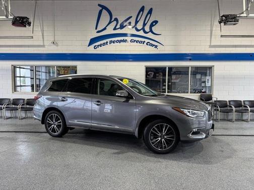 2017 INFINITI QX60 Base
