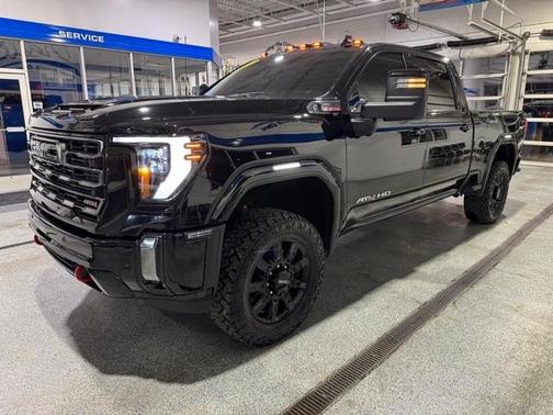 2024 GMC Sierra 3500 AT4