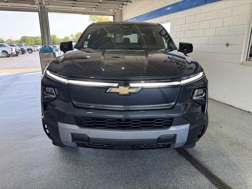 2026 Chevrolet Silverado EV LT