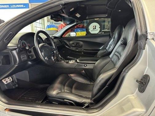 2002 Chevrolet Corvette Base