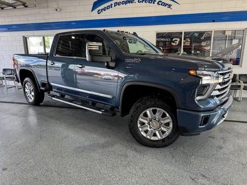 2025 Chevrolet Silverado 2500 High Country