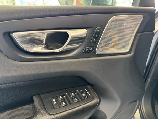 2018 Volvo XC60 T6 Inscription