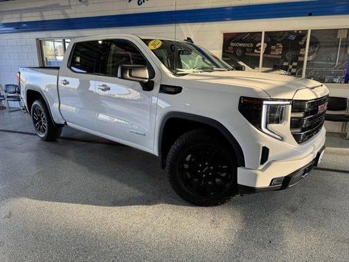 2022 GMC Sierra 1500 Elevation