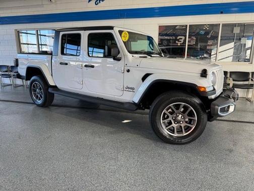 2020 Jeep Gladiator Overland