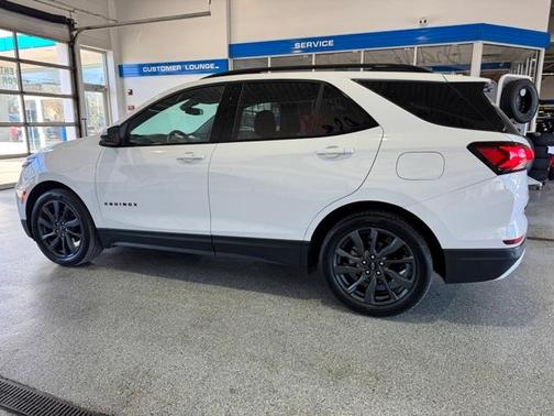 2022 Chevrolet Equinox RS