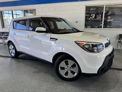2016 Kia Soul Base