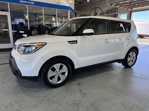 2016 Kia Soul Base