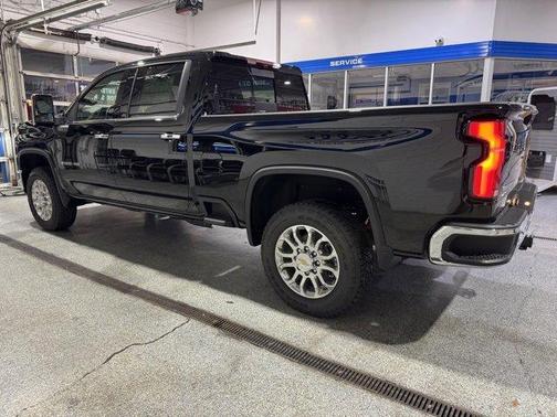 2025 Chevrolet Silverado 2500 LTZ
