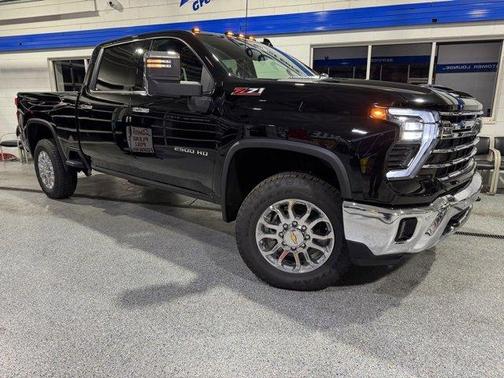 2025 Chevrolet Silverado 2500 LTZ