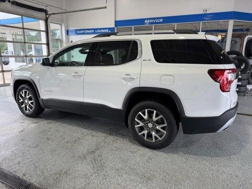 2021 GMC Acadia SLE