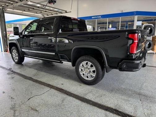 2024 Chevrolet Silverado 2500 High Country
