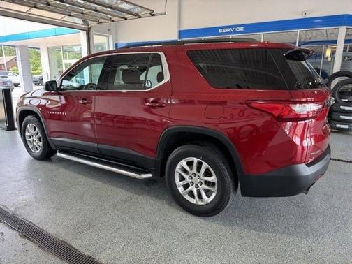 2021 Chevrolet Traverse LT Leather