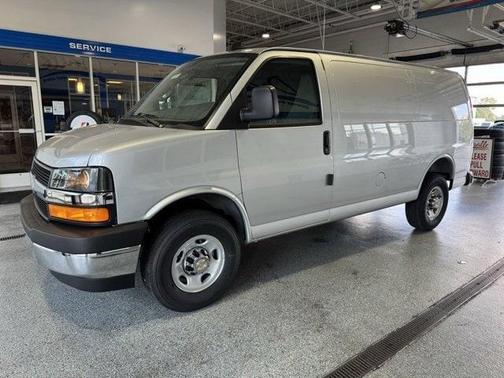2025 Chevrolet Express 2500 Work Van