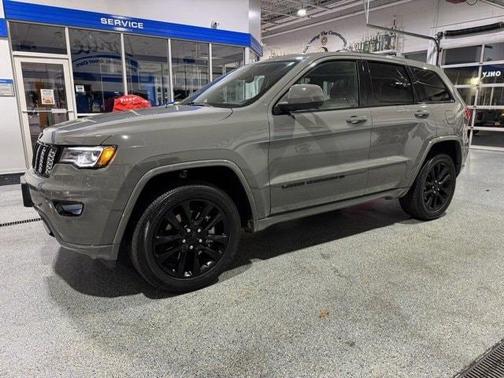 2022 Jeep Grand Cherokee WK Laredo
