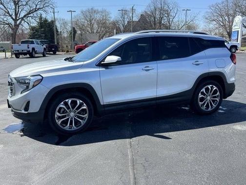 2020 GMC Terrain SLT