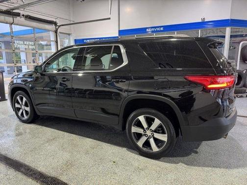 2021 Chevrolet Traverse LT Leather