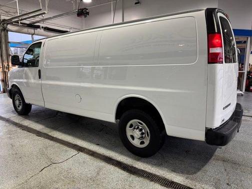 2018 Chevrolet Express 2500 Work Van
