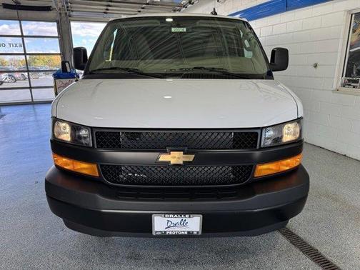 2025 Chevrolet Express 2500 Work Van