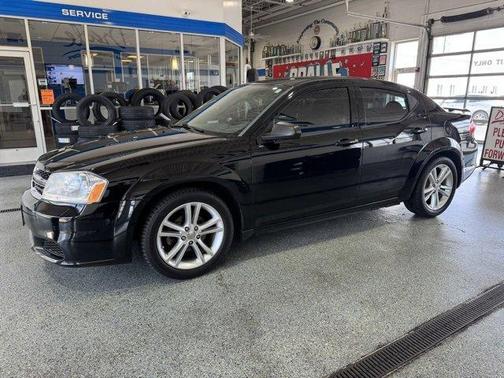 2012 Dodge Avenger SE