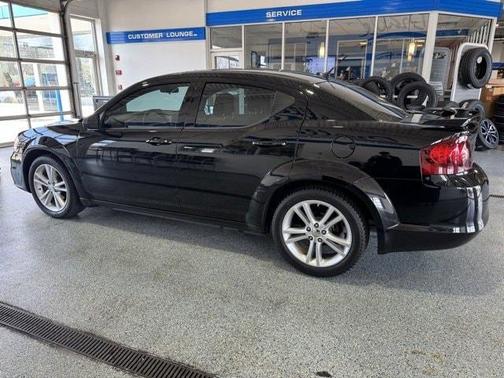 2012 Dodge Avenger SE