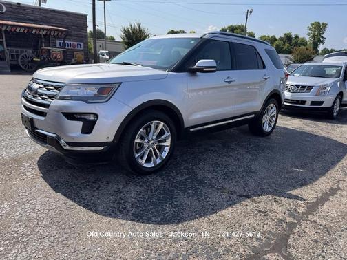 Silver 2019 Ford Explorer Limited