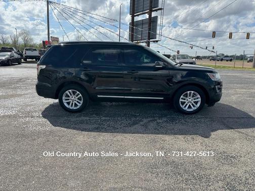 Shadow Black 2016 Ford Explorer XLT