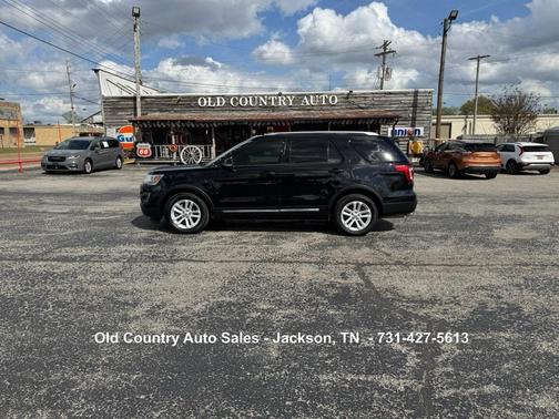Shadow Black 2016 Ford Explorer XLT