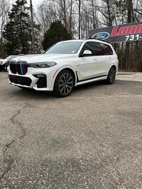 2021 BMW X7 M50i