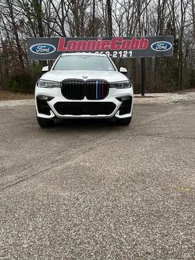 2021 BMW X7 M50i