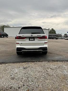 2021 BMW X7 M50i