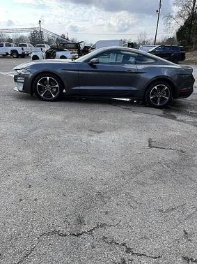 2020 Ford Mustang EcoBoost