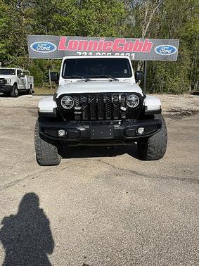Bright White Clearcoat 2022 Jeep Gladiator Sport