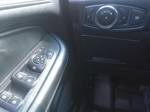 2023 Ford Edge SE