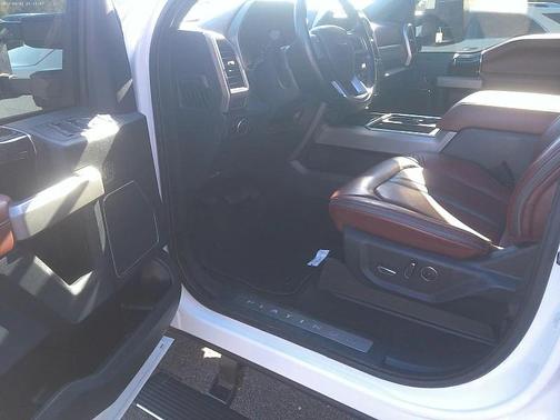 2022 Ford F-250 Platinum