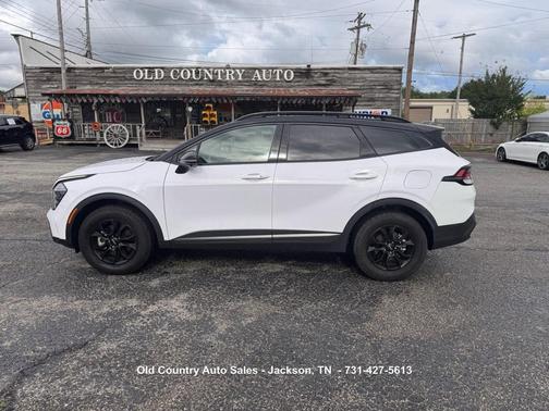 Glacier White Pearl/Ebony Black Roof 2024 Kia Sportage S
