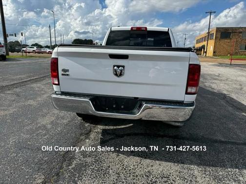 2019 RAM 1500 SLT