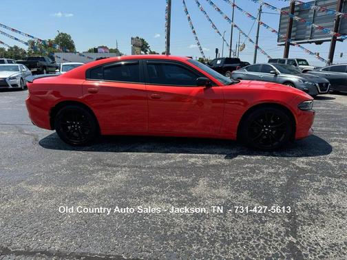 2017 Dodge Charger SE