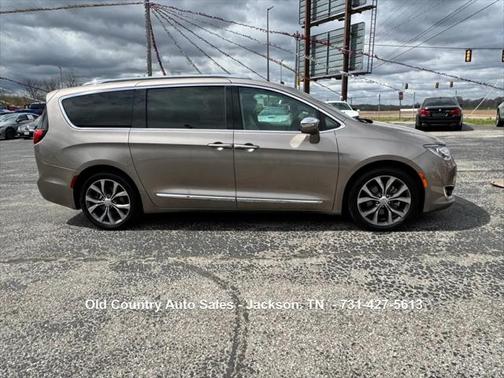 2017 Chrysler Pacifica Limited
