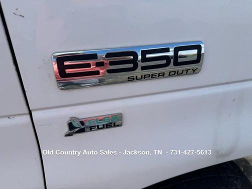 Oxford White 2012 Ford E150 Cargo