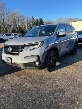 2022 Honda Pilot AWD Black Edition