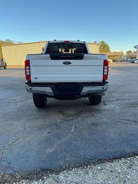 White 2021 Ford F-250 Lariat