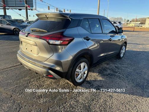 2022 Nissan Kicks S