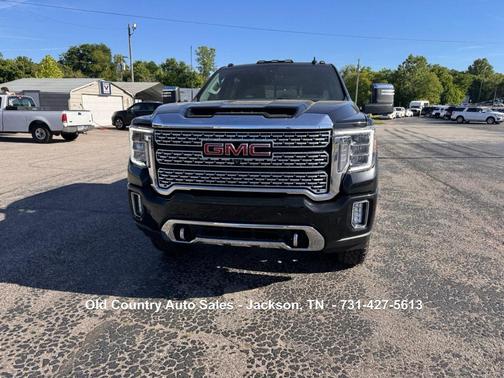 Black 2022 GMC Sierra 2500 Denali