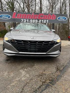 2023 Hyundai ELANTRA SEL