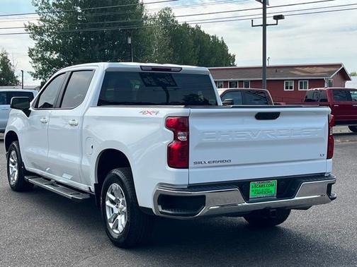 Summit White 2025 Chevrolet Silverado 1500 LT (2FL)