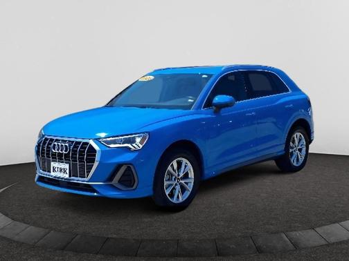 2023 Audi Q3 45 S line Premium